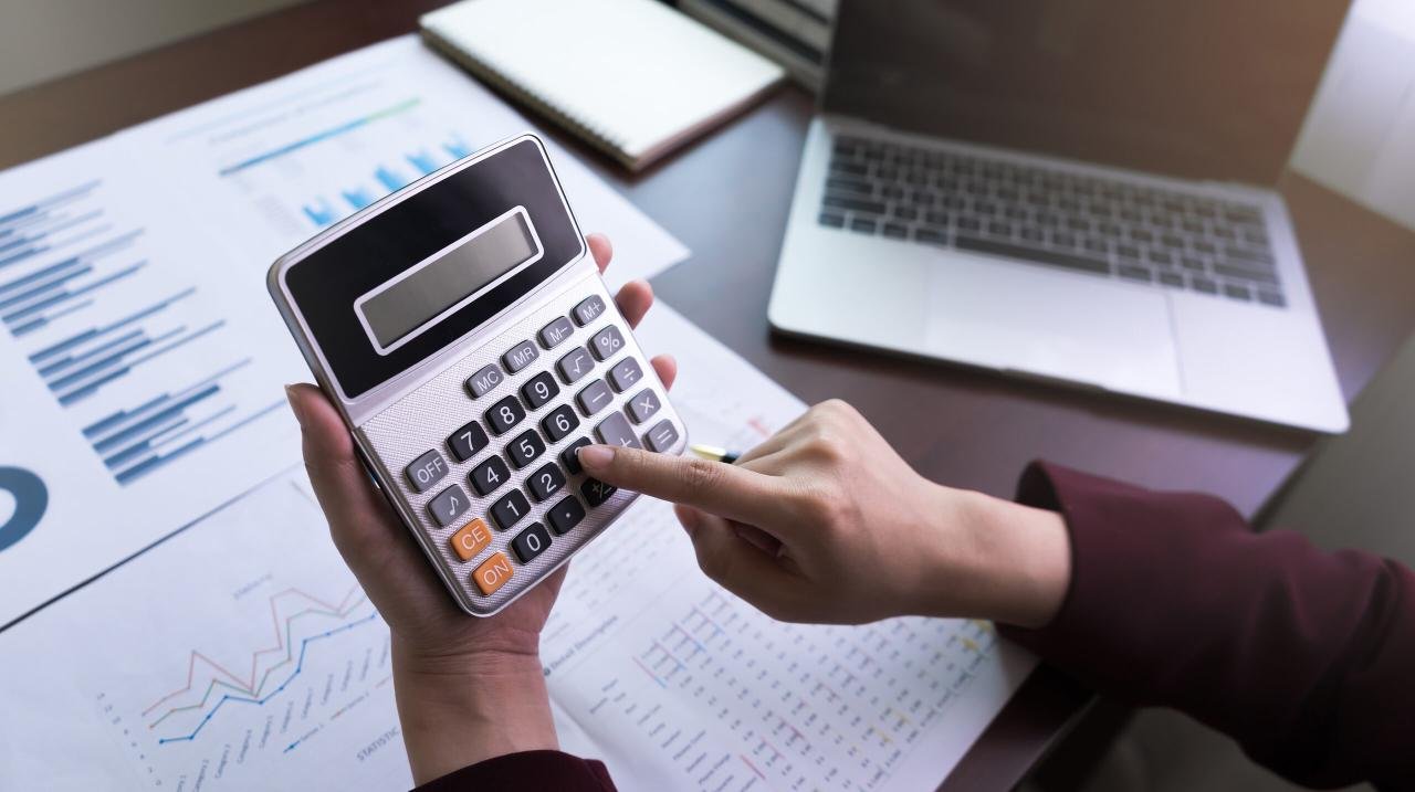 Unlocking Lower Rates and Better Terms: A Comprehensive Guide to Refinancing Your Business Loan