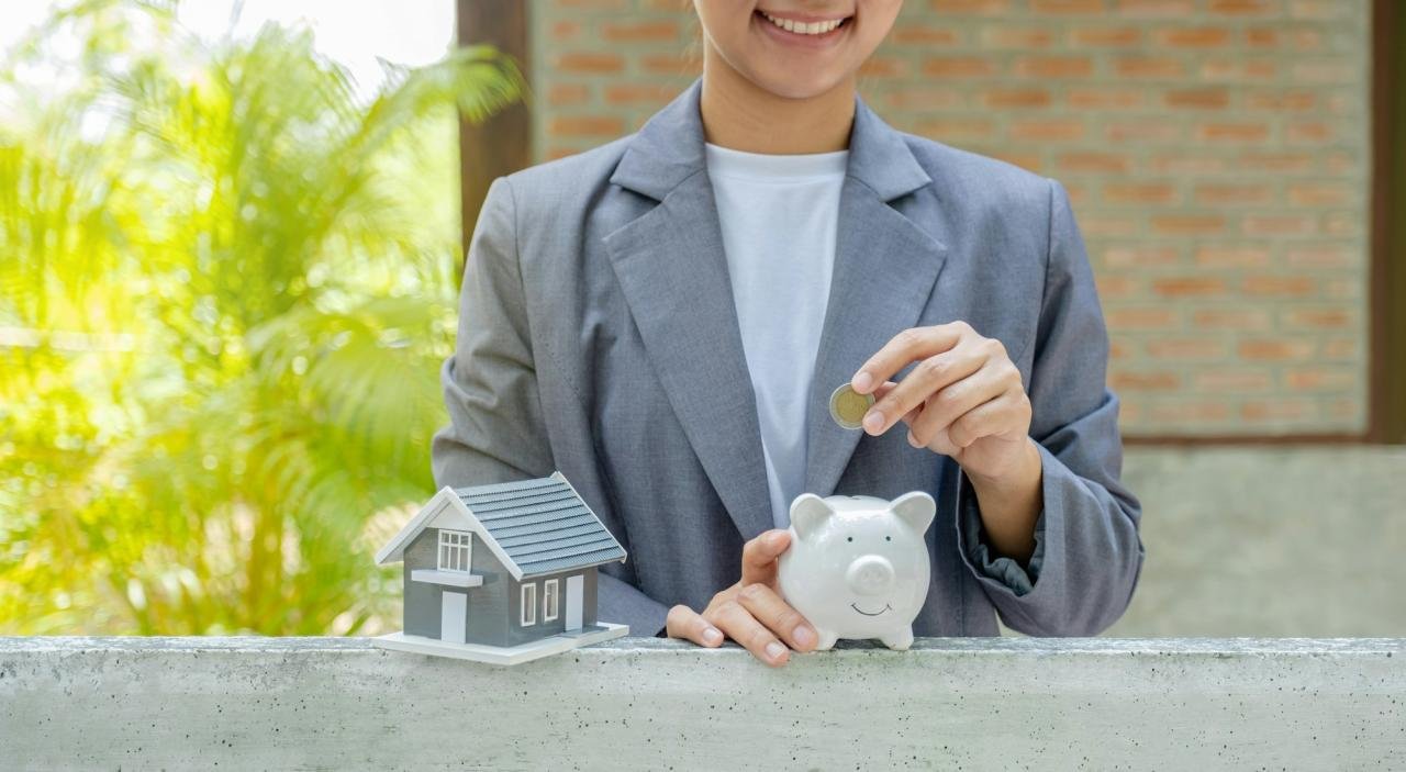 Unlocking Savings:  How to Refinance Your Home Loan with No Closing Costs